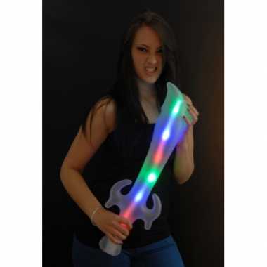 Opblaasbaar piraten verkleed/speelgoed zwaard met led licht 65cm