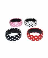 Gestippelde armbandjes