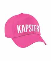 Kapster verkleed pet roze volwassenen
