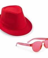 Toppers rood trilby party hoedje met rode zonnebril